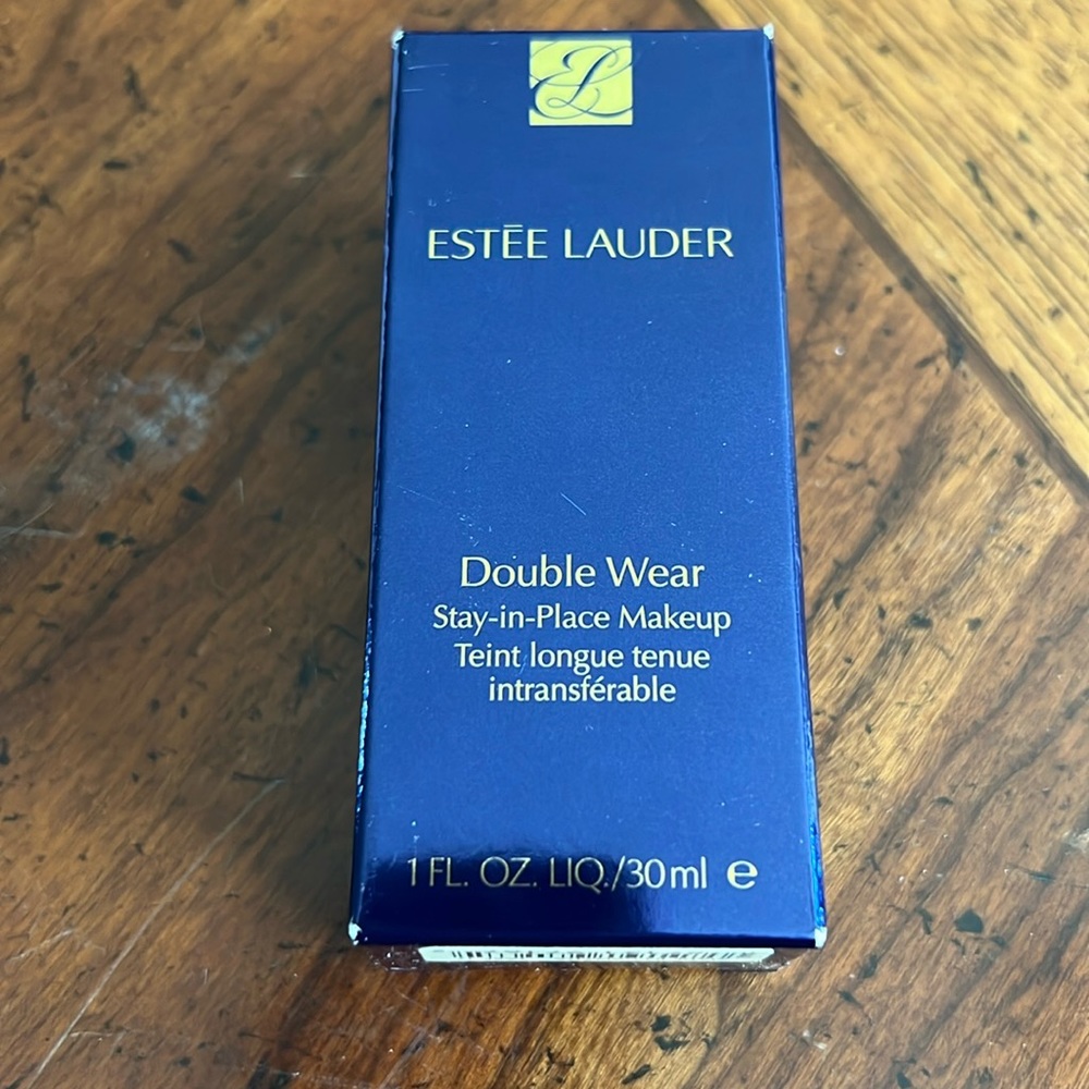 New!  Estée Lauder Double Wear Liquid Foundation, 1W1 Bone